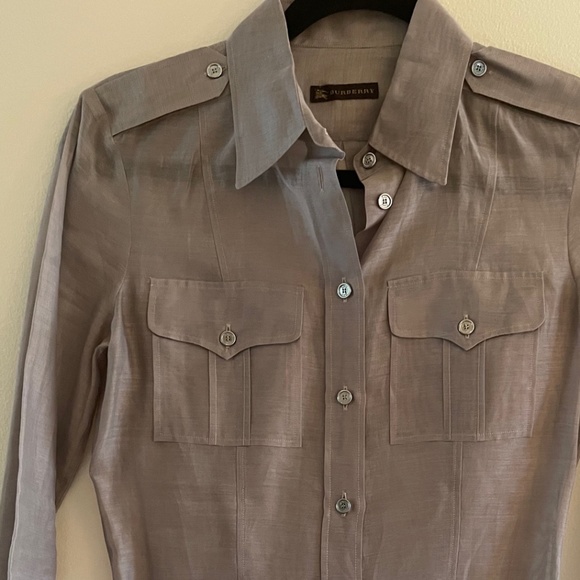 BURBERRY Grey Silk Blouse Shirt :: Size 40 - Picture 5 of 9